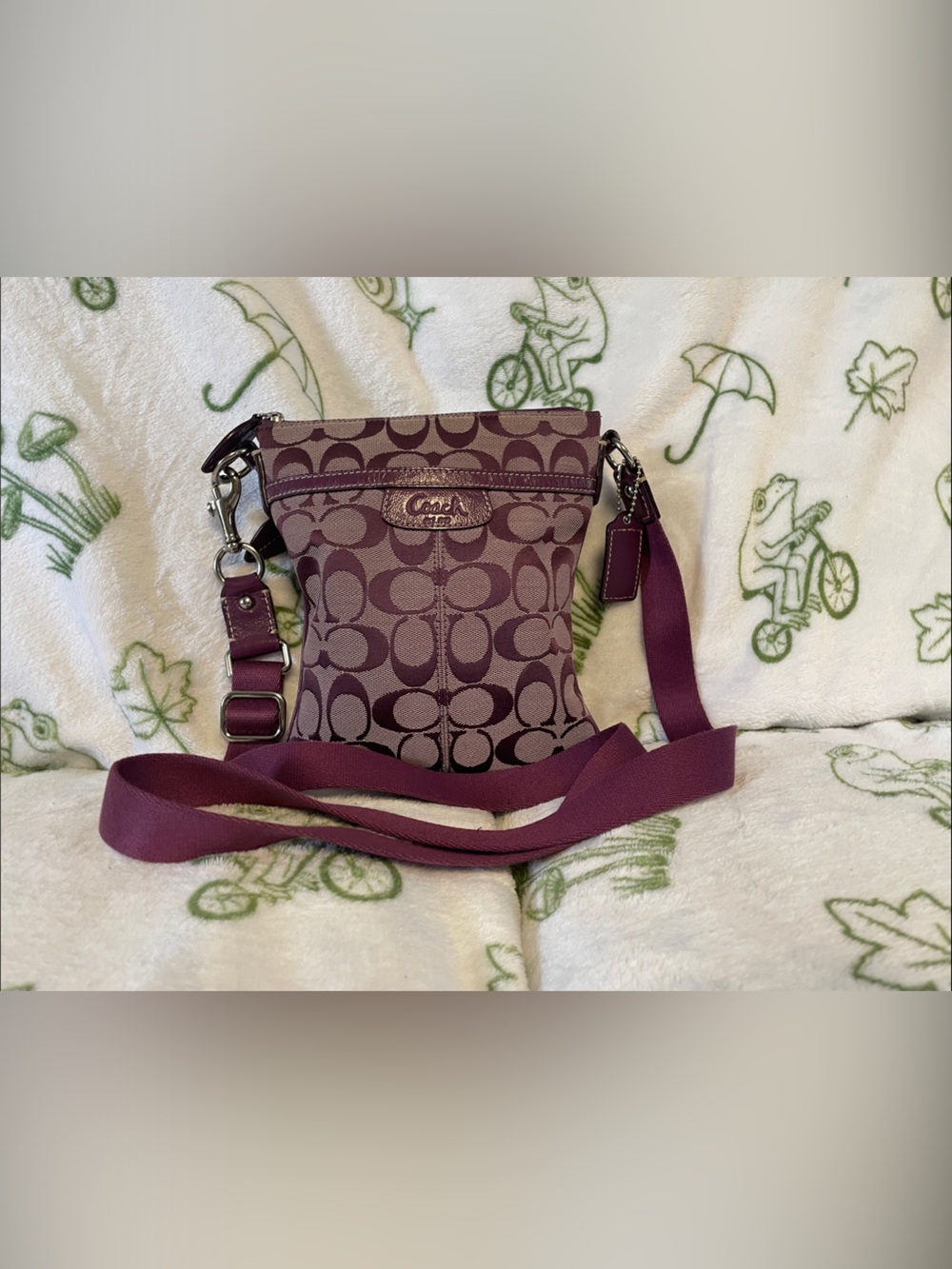 Coach Plum Signature Canvas Crossbody Bag/ like new